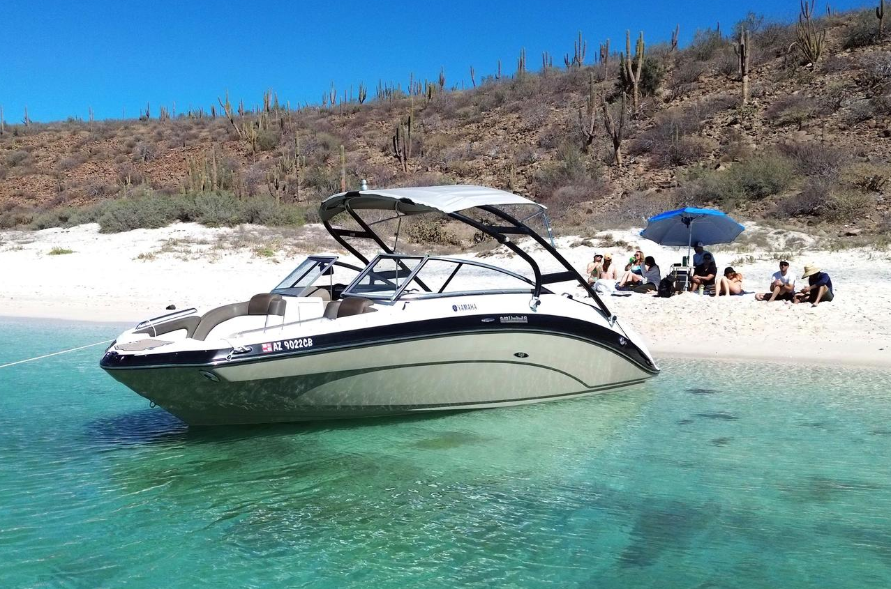 Luxury Yamaha 242 S Limited | Cruise La Paz Bay, Balandra & the Islands in Style