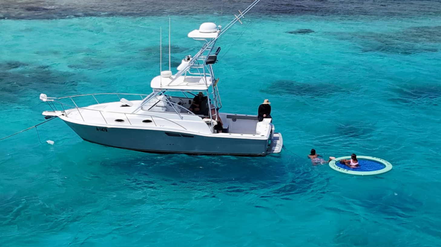 The Most Comfortable All-Inclusive Snorkeling & Party Boat