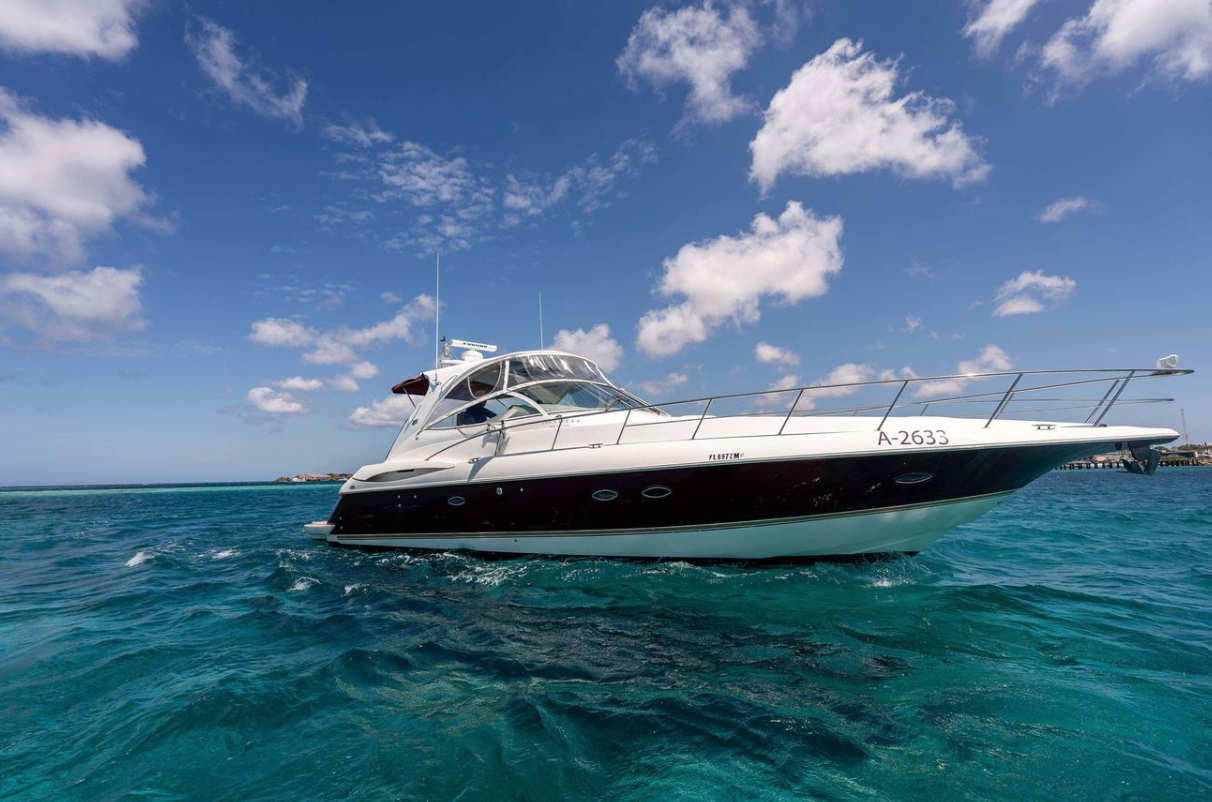 Exclusive 47-Ft Premium Yacht Charter in Aruba