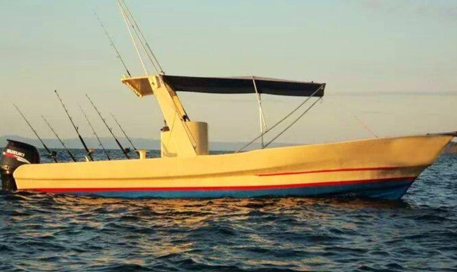 Fishing and Snorkeling Tour for 5 People in Liberia, Costa Rica