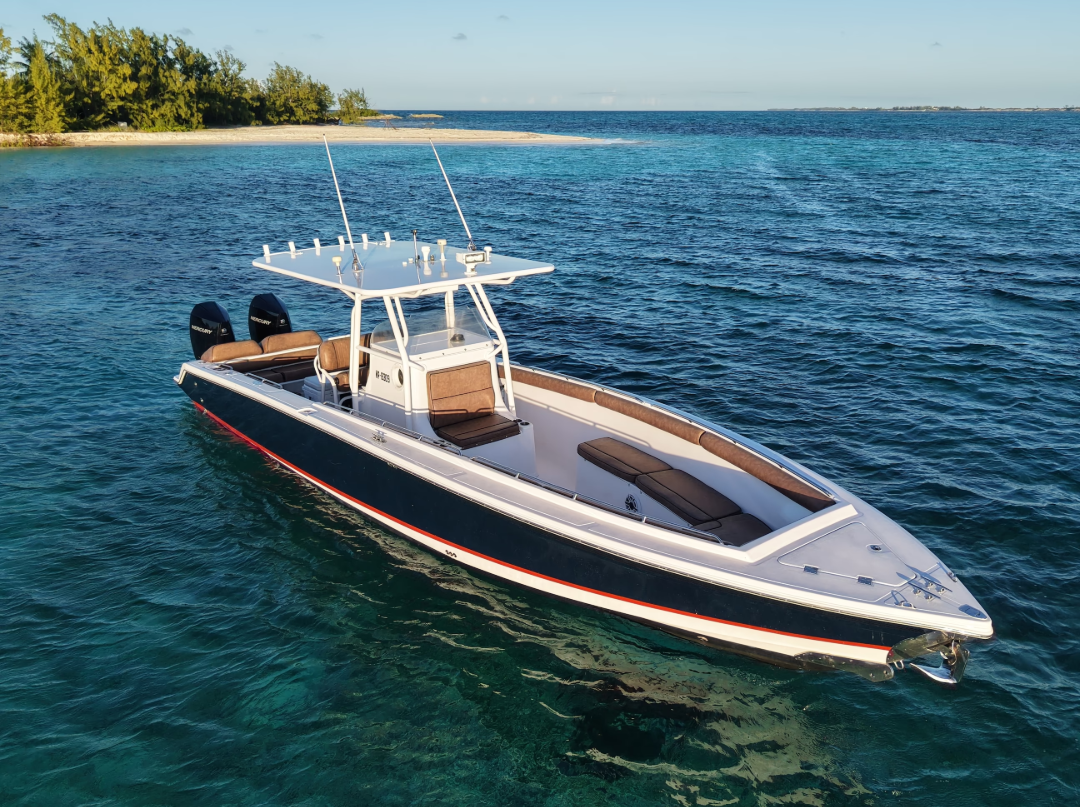 35-Ft Marlago for Snorkeling, Swimming with Pigs, Turtles & More in Nassau, Bahamas
