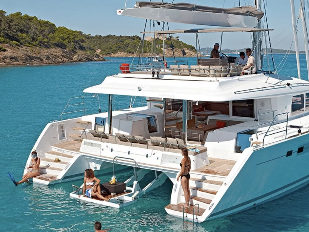 Luxury Captain-Operated Lagoon 560 Catamaran in the Bahamas