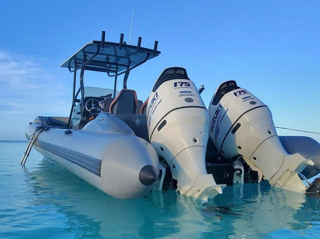 Boat Adventures: Snorkeling, Swimming Pigs & Beach Bar – 28-Ft Hysucat!
