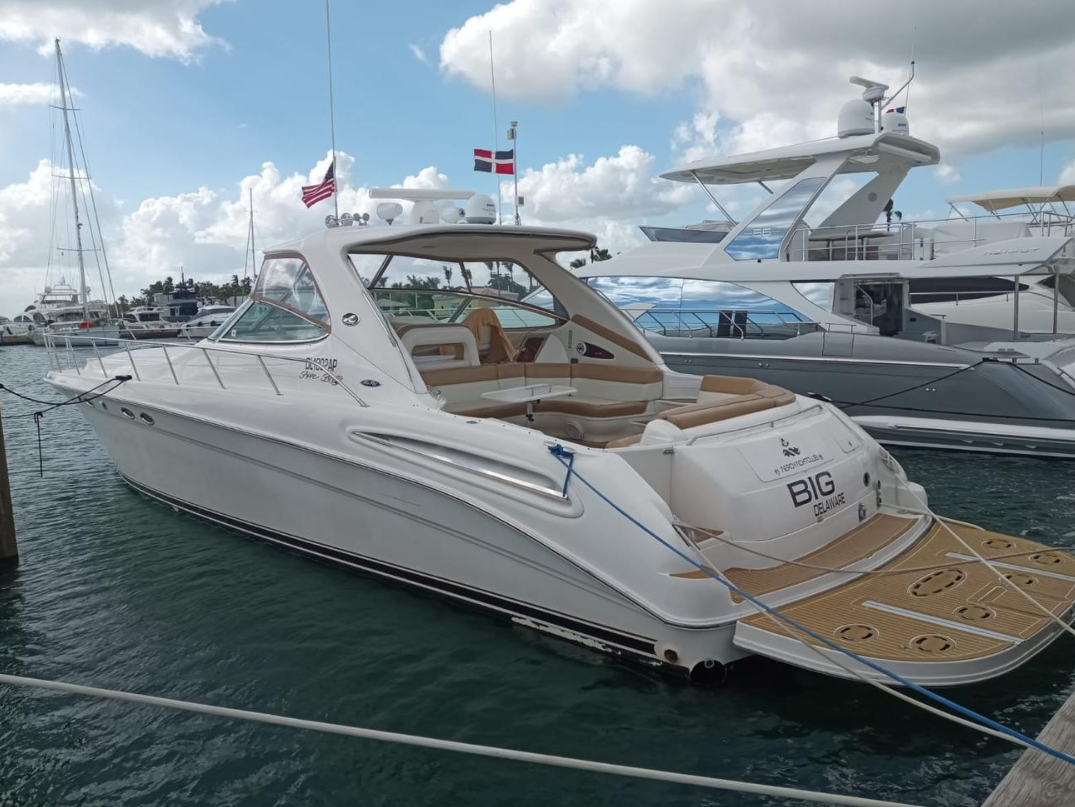 Private BDX Yacht Experience to Catalina Island | Luxury Half-Day Charter