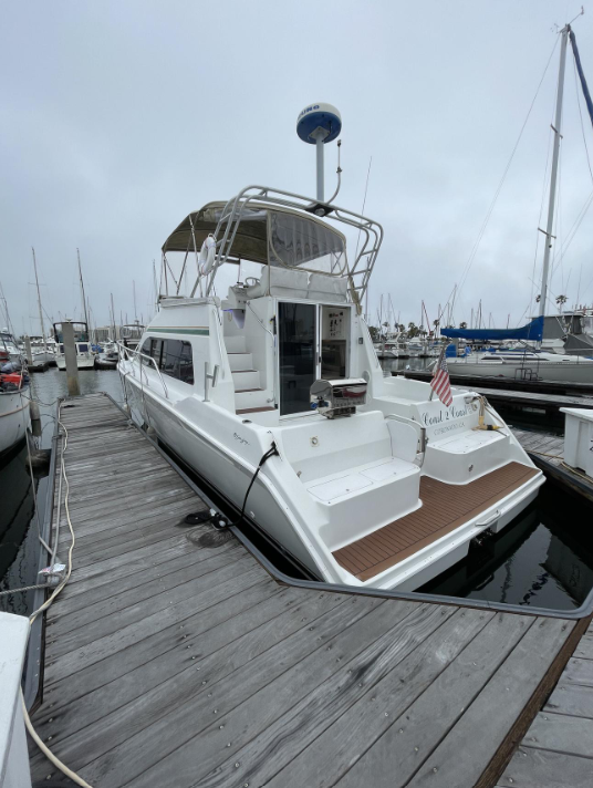 40-Ft Luxury Party Yacht in Mission Bay | Fully Licensed, BYOB, Up to 12 Guests